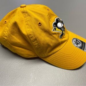 Women’s Pittsburgh Penguins Yellow Ballcap Hat
